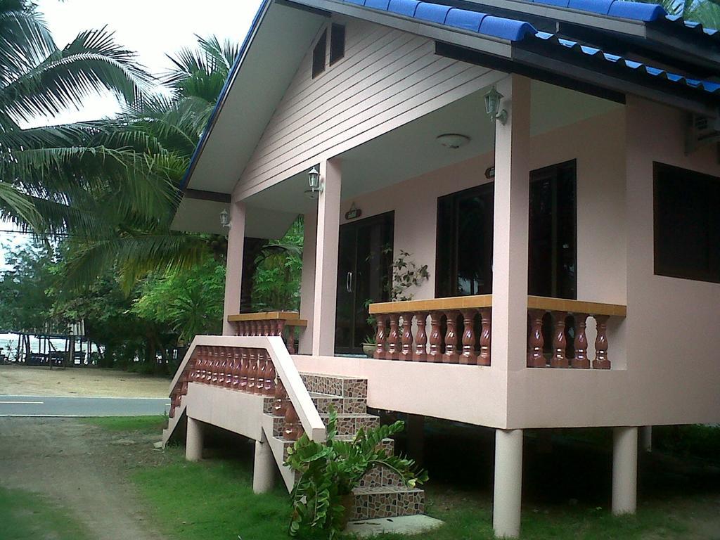 Chaiwat Resort Laem Sing Exterior foto