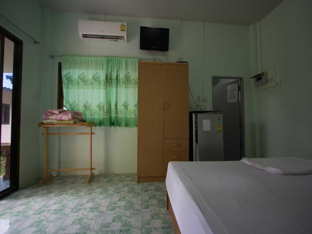 Chaiwat Resort Laem Sing Zimmer foto