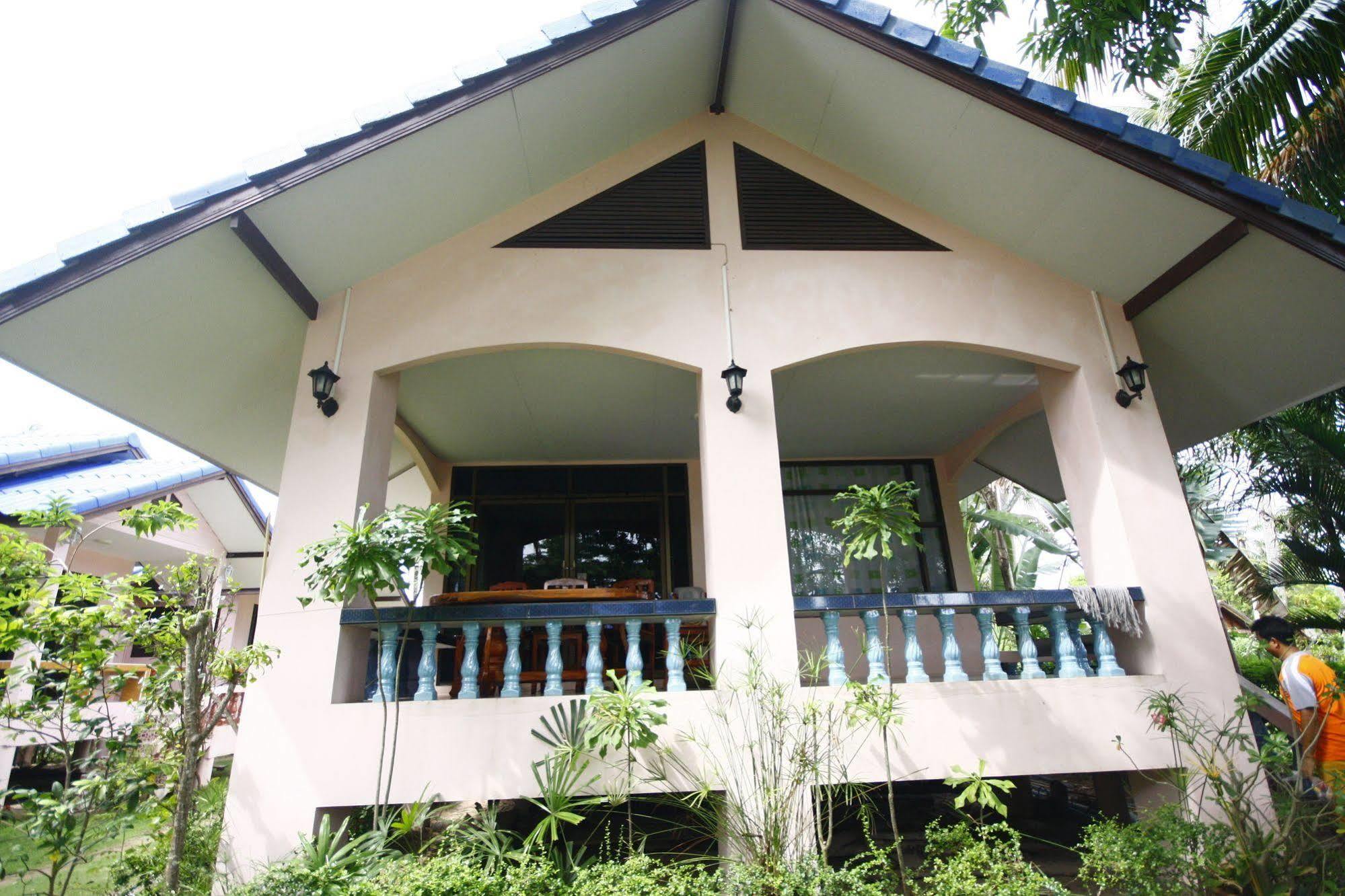 Chaiwat Resort Laem Sing Exterior foto