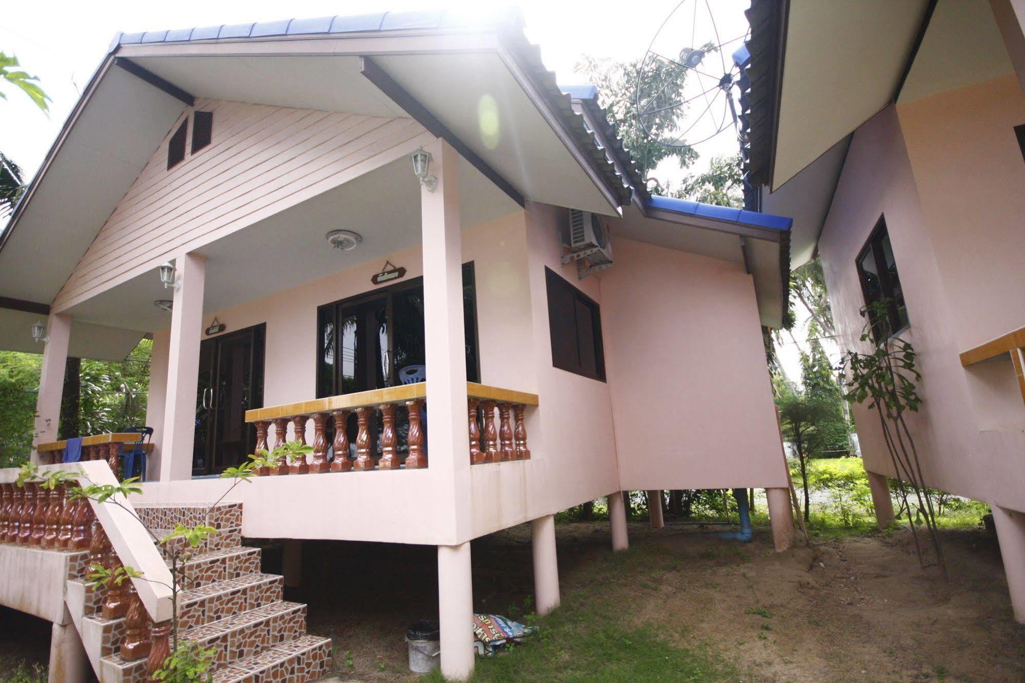 Chaiwat Resort Laem Sing Exterior foto